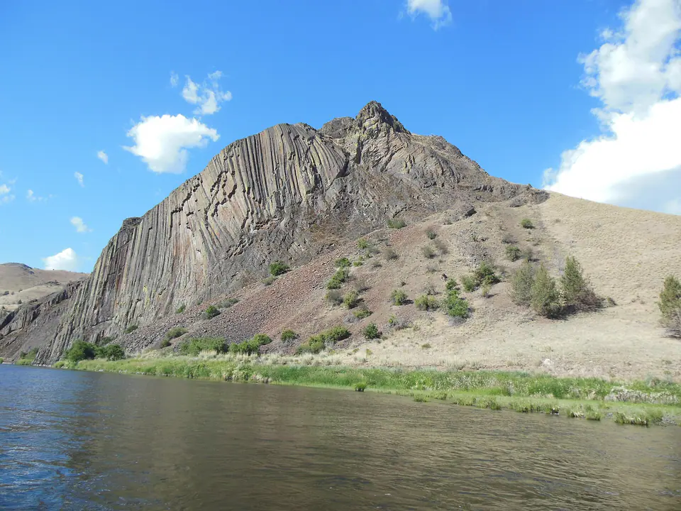 Eroded Clarno-area rock formations above the John Day River in Oregon